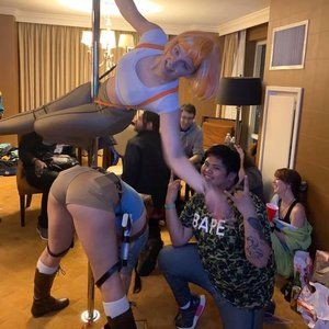 Meet your Posher, Lee